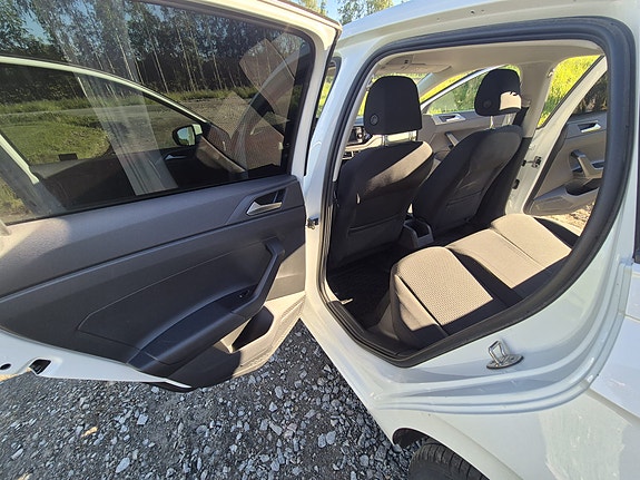 Volkswagen Polo 5 of 5
