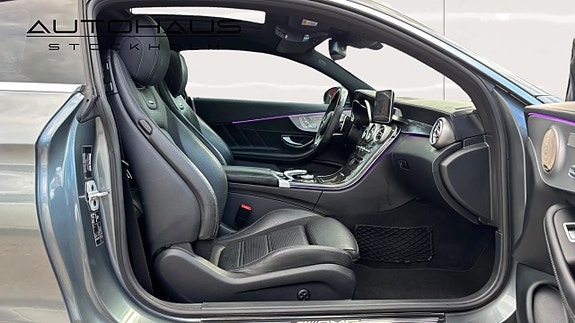 Mercedes-Benz C63 10 of 17