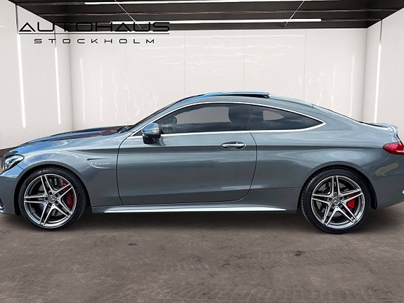 Mercedes-Benz C63 7 of 17