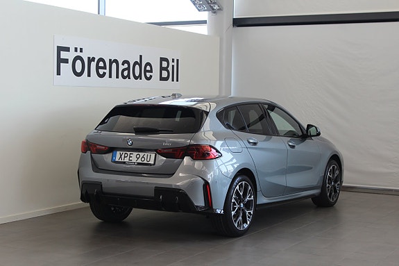 BMW 120 13 of 14