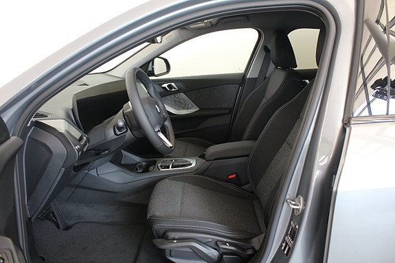 BMW 120 5 of 14