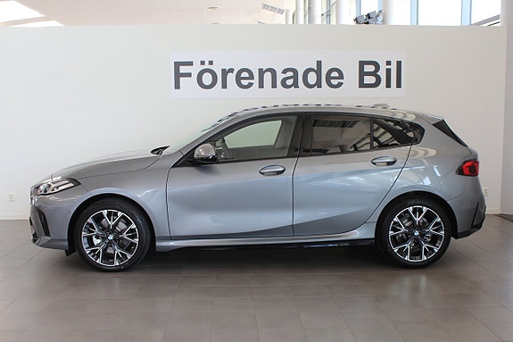 BMW 120 3 of 14