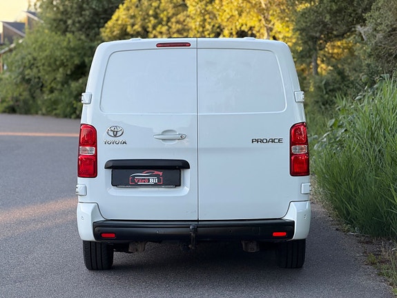 Toyota Proace 11 of 30