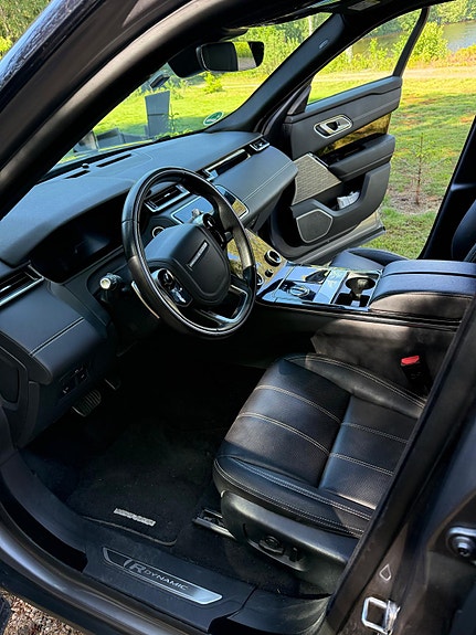 Land Rover Range Rover Velar 4 of 5