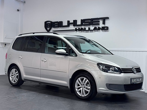 Volkswagen Touran 5 of 5