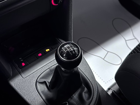 Volkswagen Touran 20 of 26