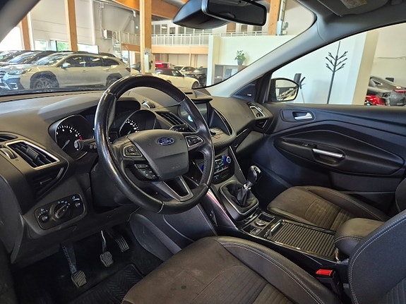 Ford Kuga 13 of 16