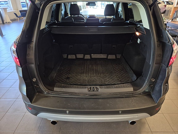 Ford Kuga 8 of 16