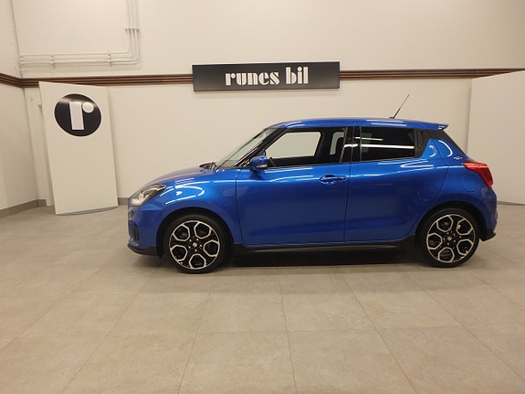 Suzuki Swift 2 of 5
