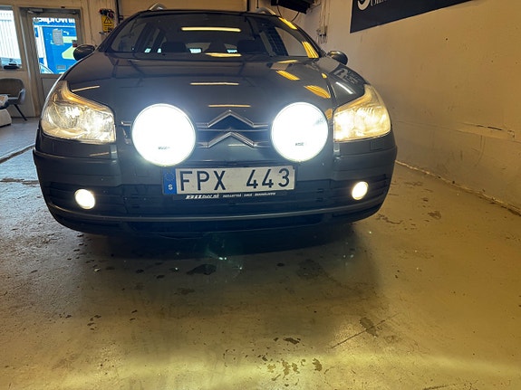 Citroen C5 4 of 5