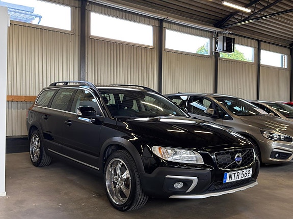 Volvo XC70 4 of 5