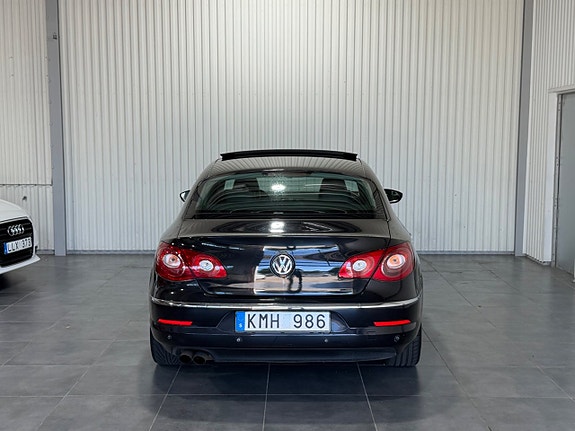 Volkswagen Passat CC 5 of 5