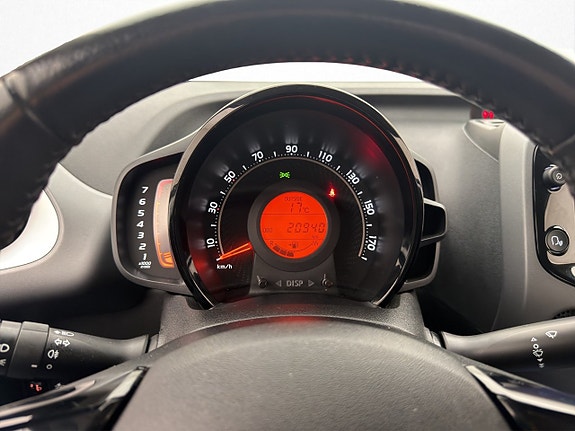 Toyota Aygo 11 of 24