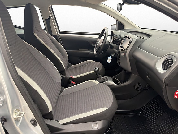 Toyota Aygo 18 of 24