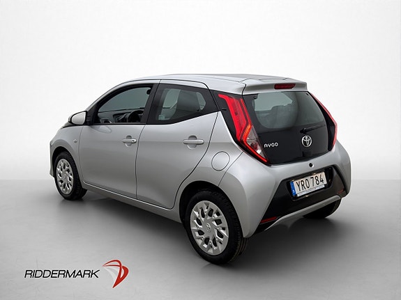 Toyota Aygo 5 of 24