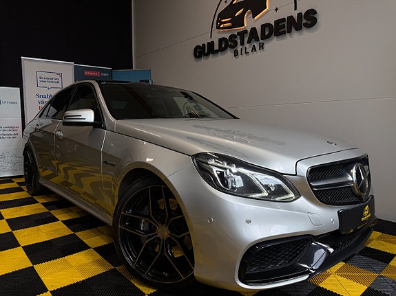 Mercedes-Benz E63 3 of 5