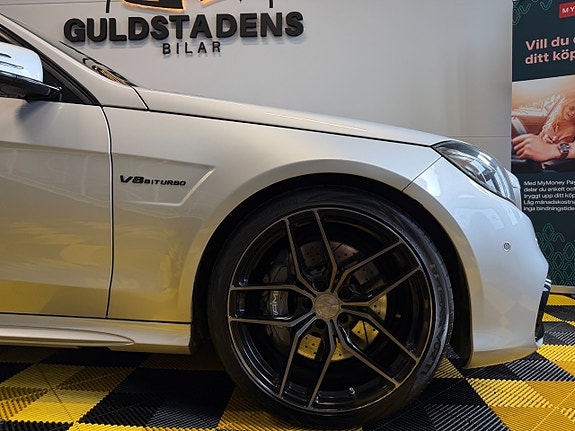 Mercedes-Benz E63 5 of 5