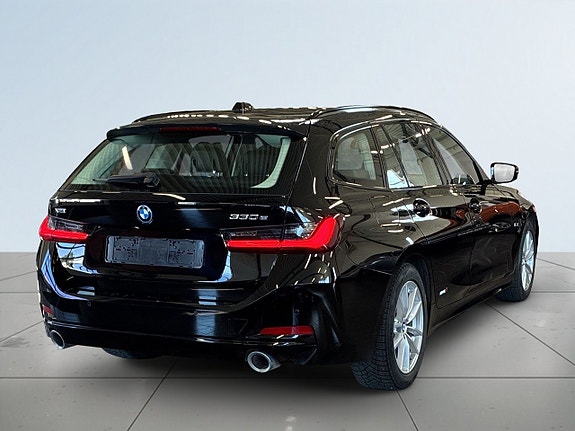 BMW 330e 6 of 19