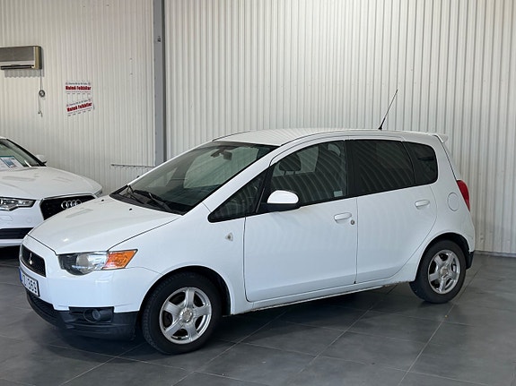 Mitsubishi Colt 4 of 5