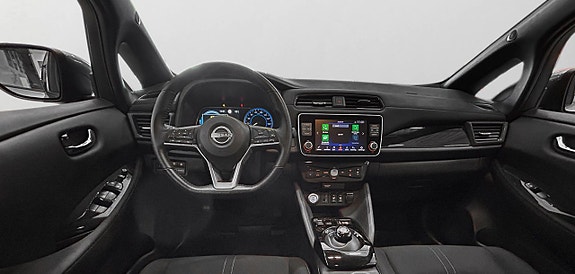 Nissan Leaf 17 of 23