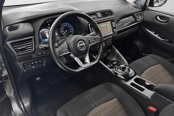 Nissan Leaf 18 of 23