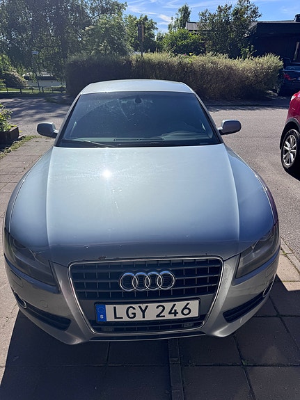 Audi A5 4 of 6