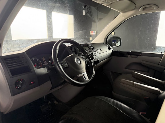 Volkswagen Transporter 5 of 5