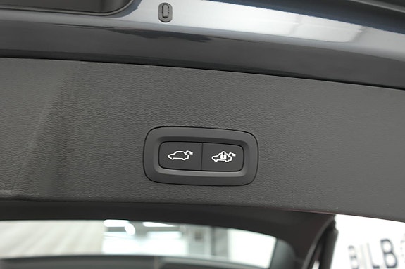 Volvo EX40 19 of 21