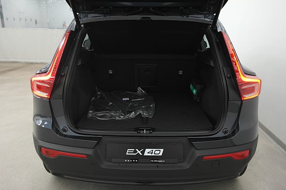 Volvo EX40 20 of 21