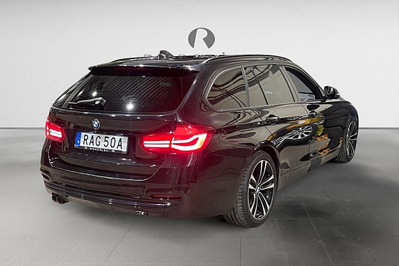 BMW 320 7 of 17