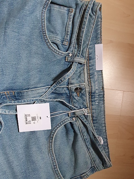 Product image 17 of 19