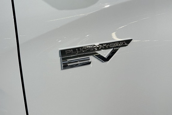 Mitsubishi Outlander 3 of 18
