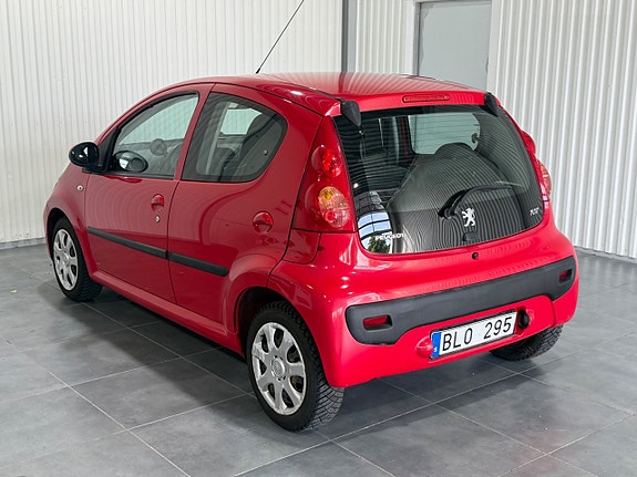 Peugeot 107 3 of 5