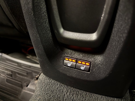 Volvo V40 15 of 17