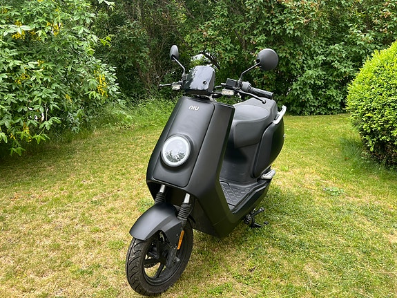 NIU NQi Sport 2 of 9