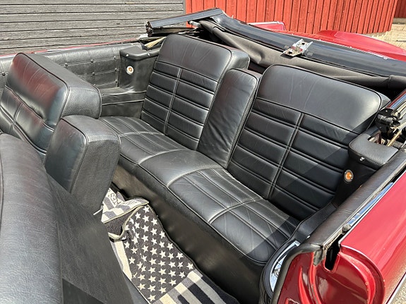 Chrysler Imperial 15 of 25