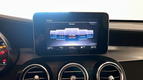 Mercedes-Benz GLC220 d 12 of 16