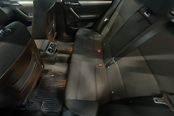 BMW X3 10 of 13