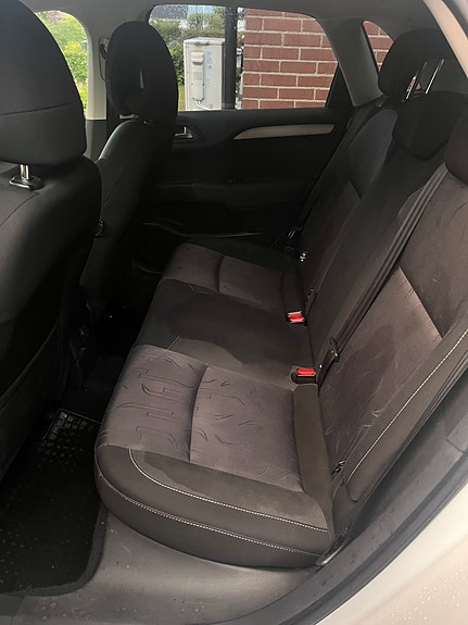 Citroen C4 5 of 5