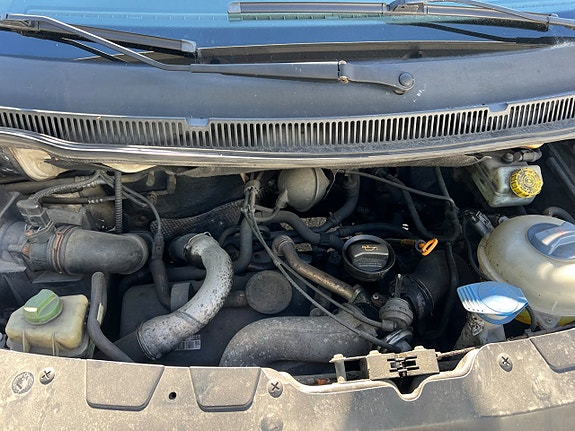 Volkswagen Transporter 21 of 25