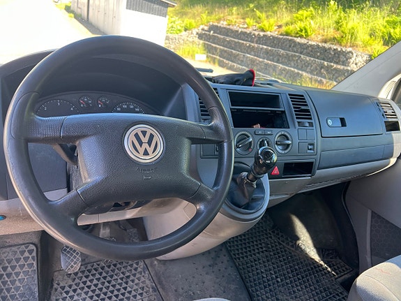 Volkswagen Transporter 20 of 25