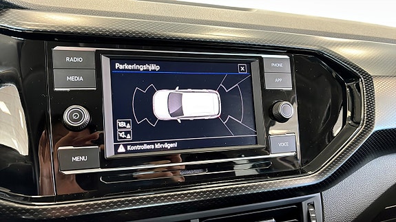 Volkswagen T-Cross 13 of 13