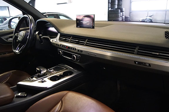 Audi Q7 17 of 20