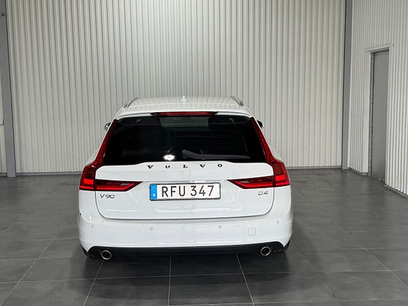 Volvo V90 3 of 13
