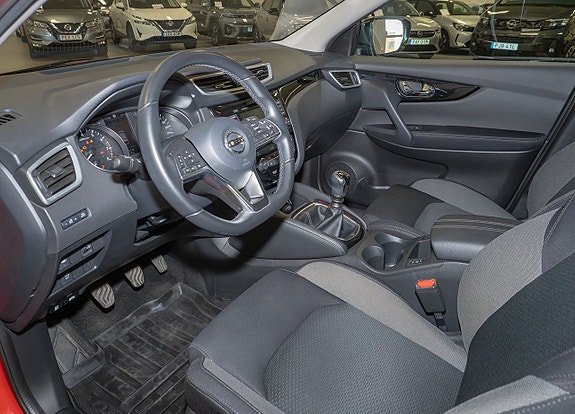 Nissan Qashqai 4 of 5