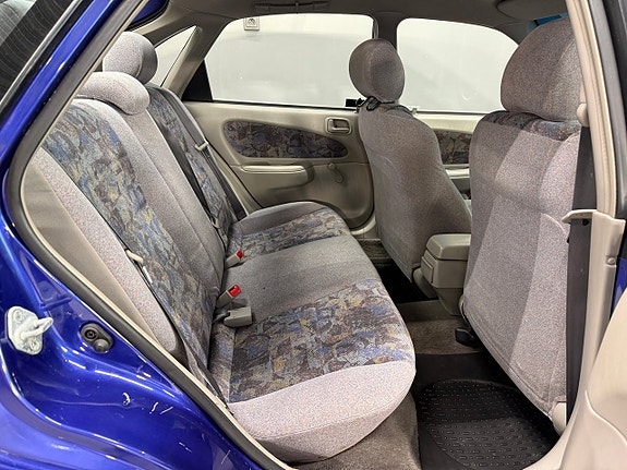 Toyota Corolla 12 of 18
