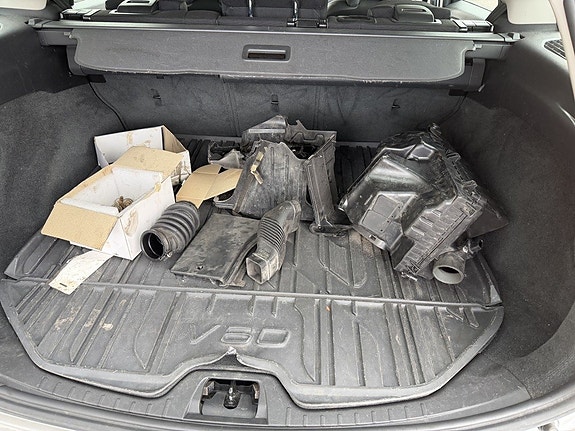 Volvo V60 8 of 9