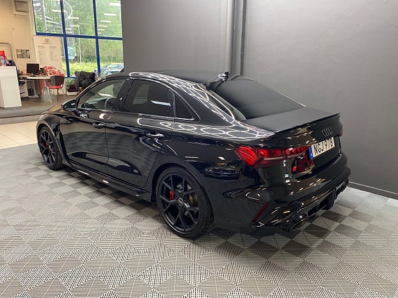 Audi RS3 3 of 5