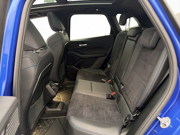 BMW 225e 18 of 30