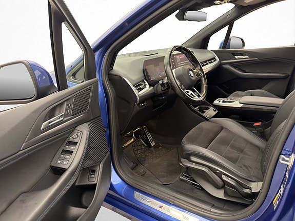 BMW 225e 14 of 30